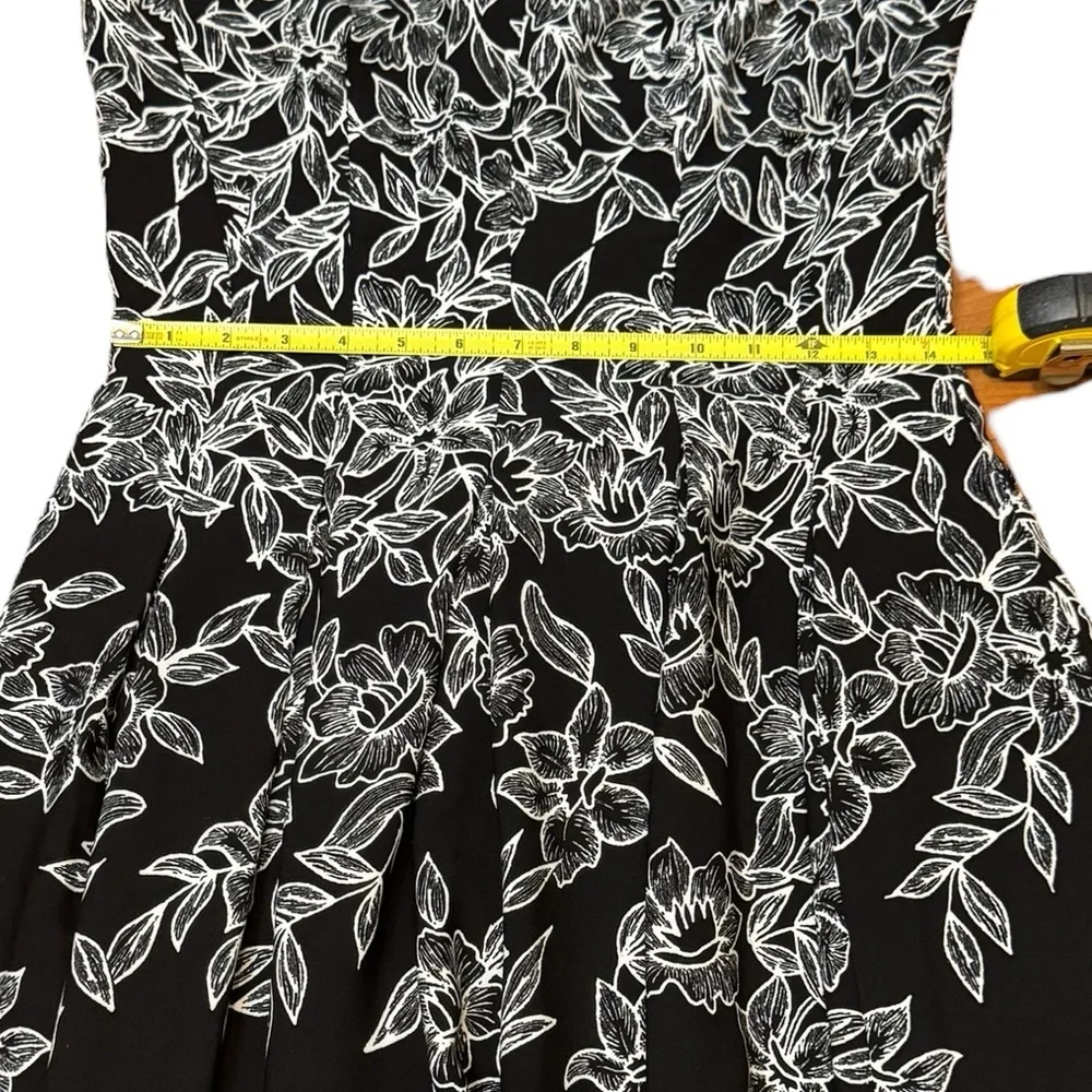 Lauren Ralph Lauren Dress - Picture 9 of 10